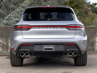 2026 Porsche Macan Base