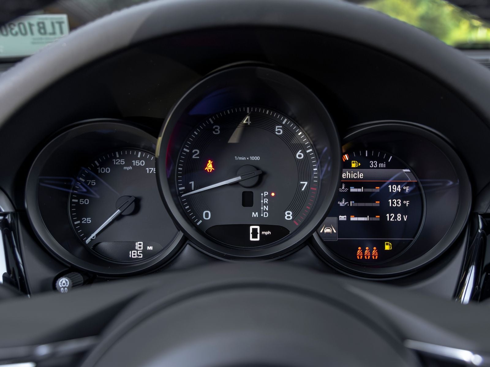 2026 Porsche Macan Base