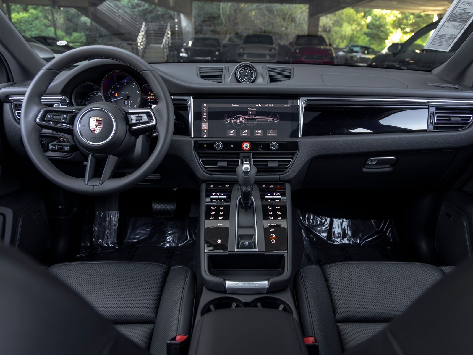 2026 Porsche Macan Base
