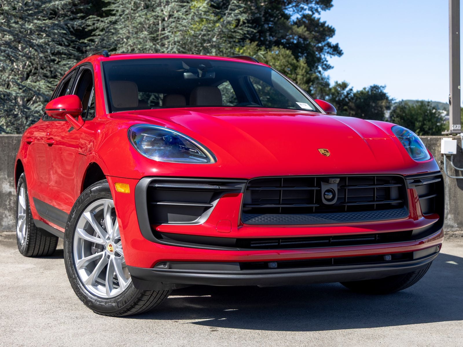 2026 Porsche Macan Base