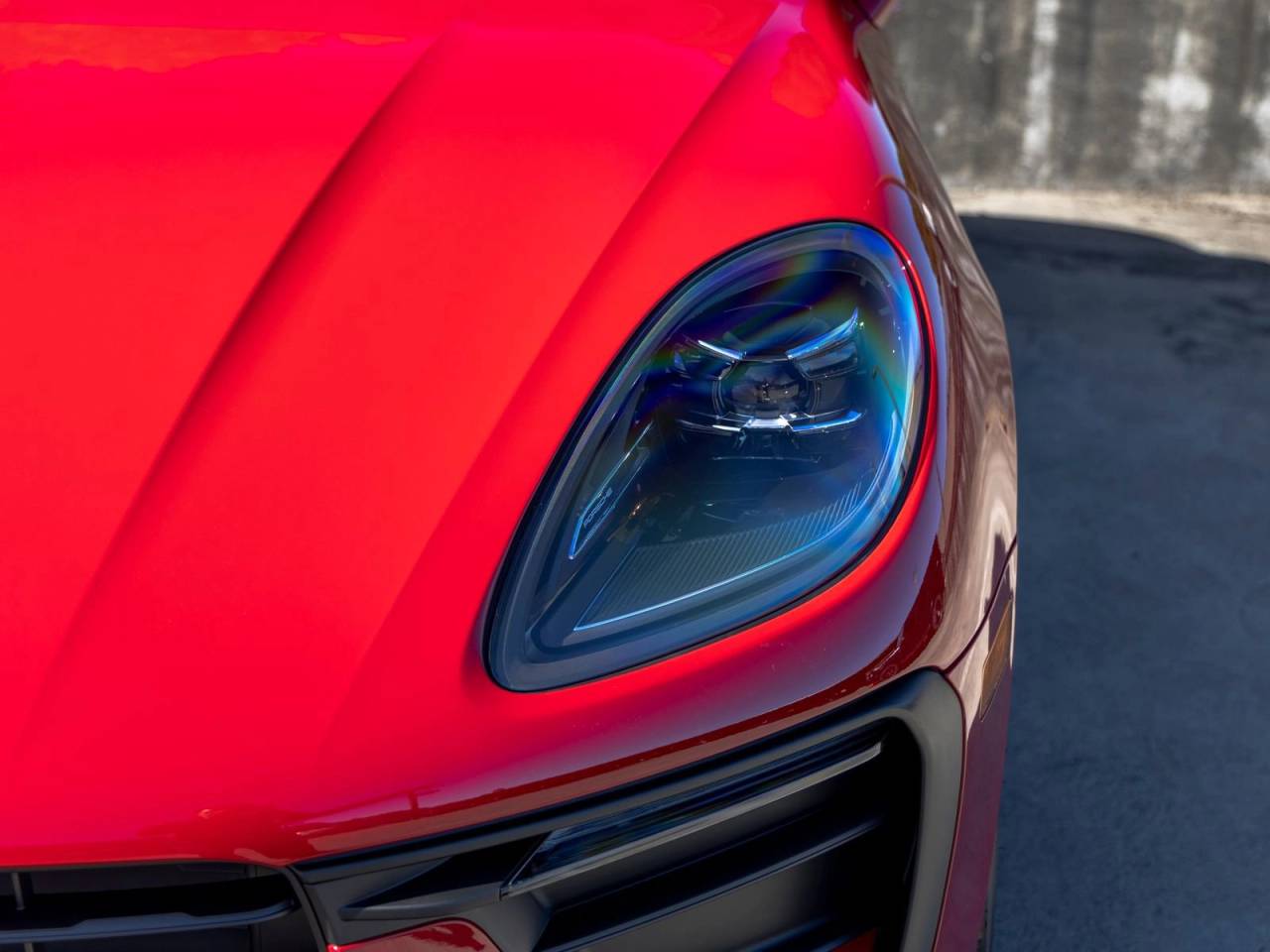 2026 Porsche Macan Base