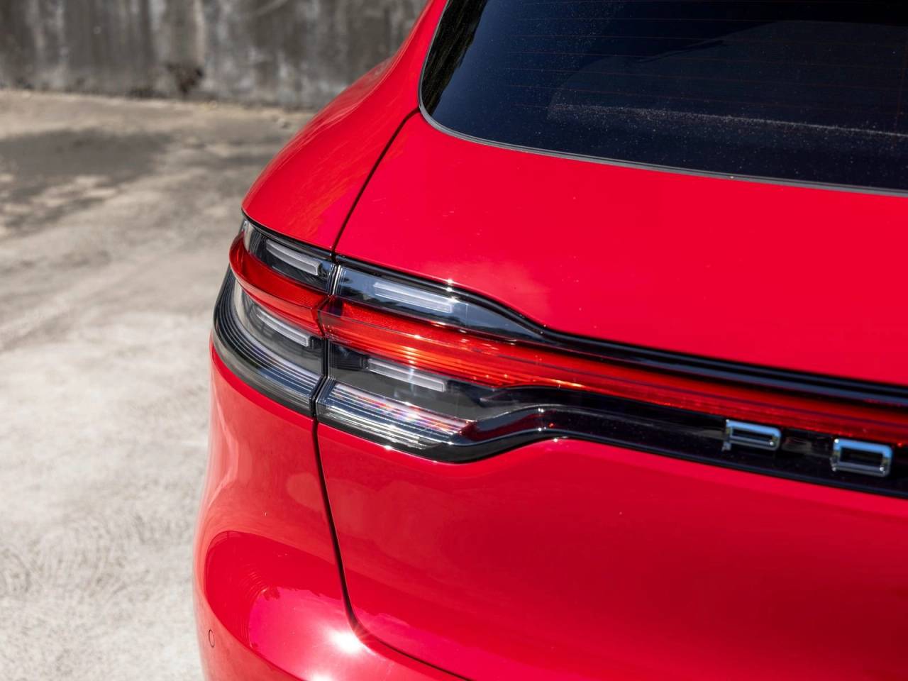 2026 Porsche Macan Base