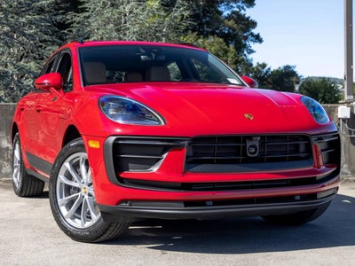 2026 Porsche Macan Base