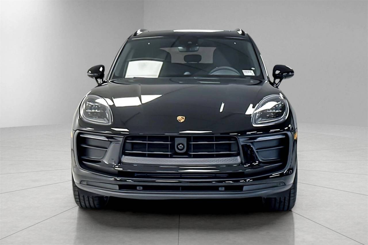 2025 Porsche Macan Macan