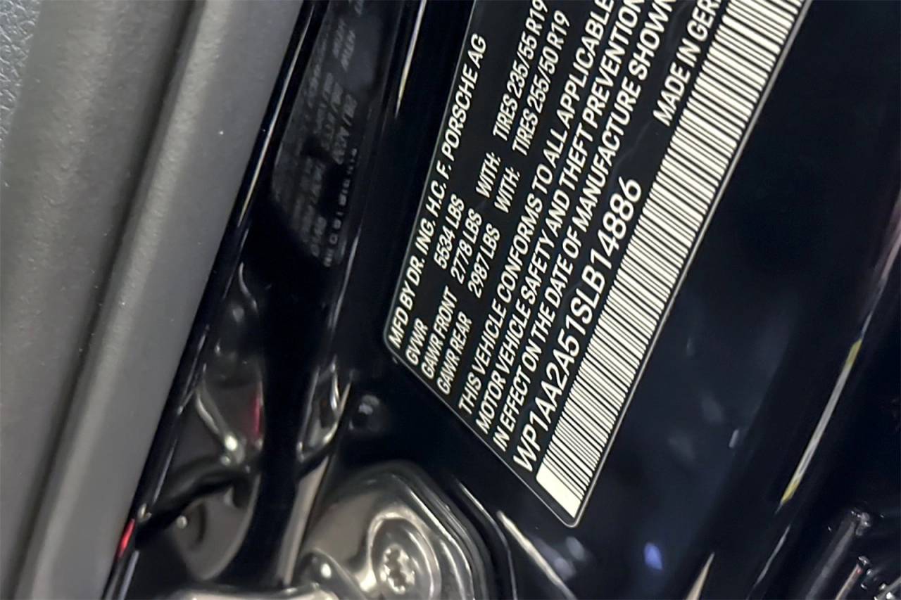 2025 Porsche Macan Macan