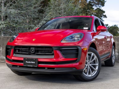 2026 Porsche Macan Base