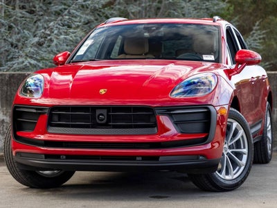 2026 Porsche Macan Base