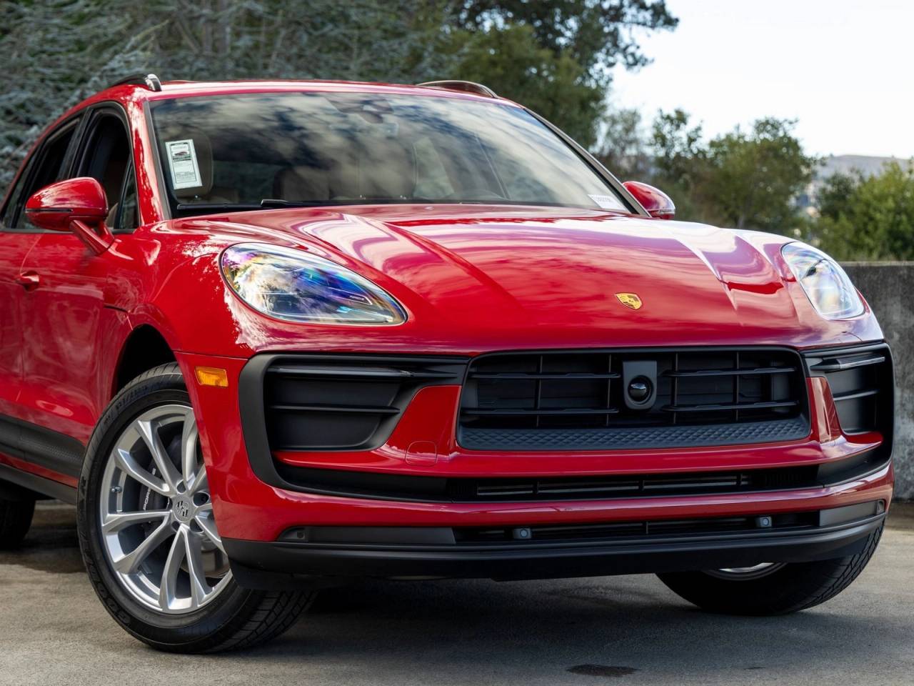 2026 Porsche Macan Base