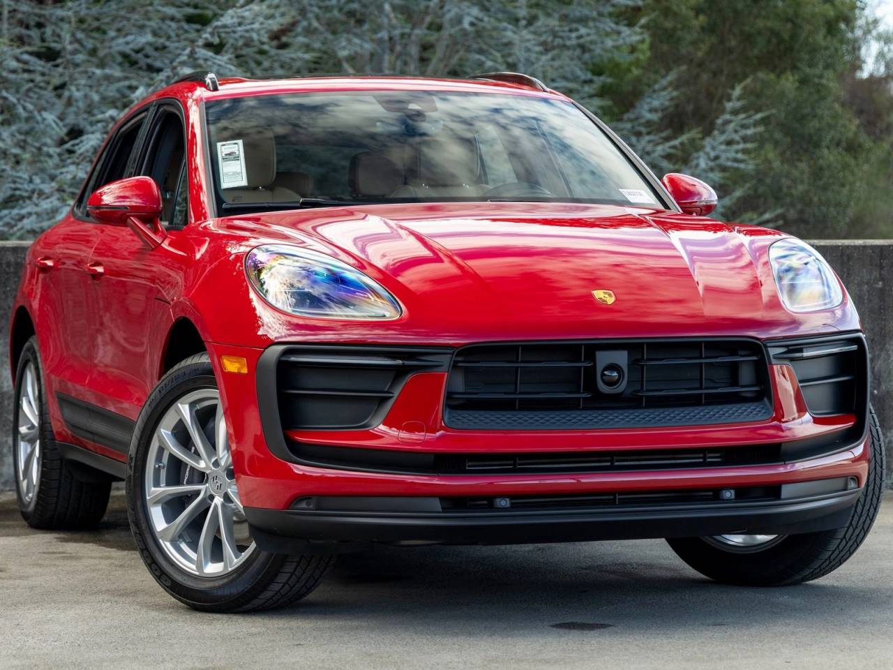 2026 Porsche Macan Base