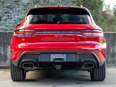 2026 Porsche Macan Base