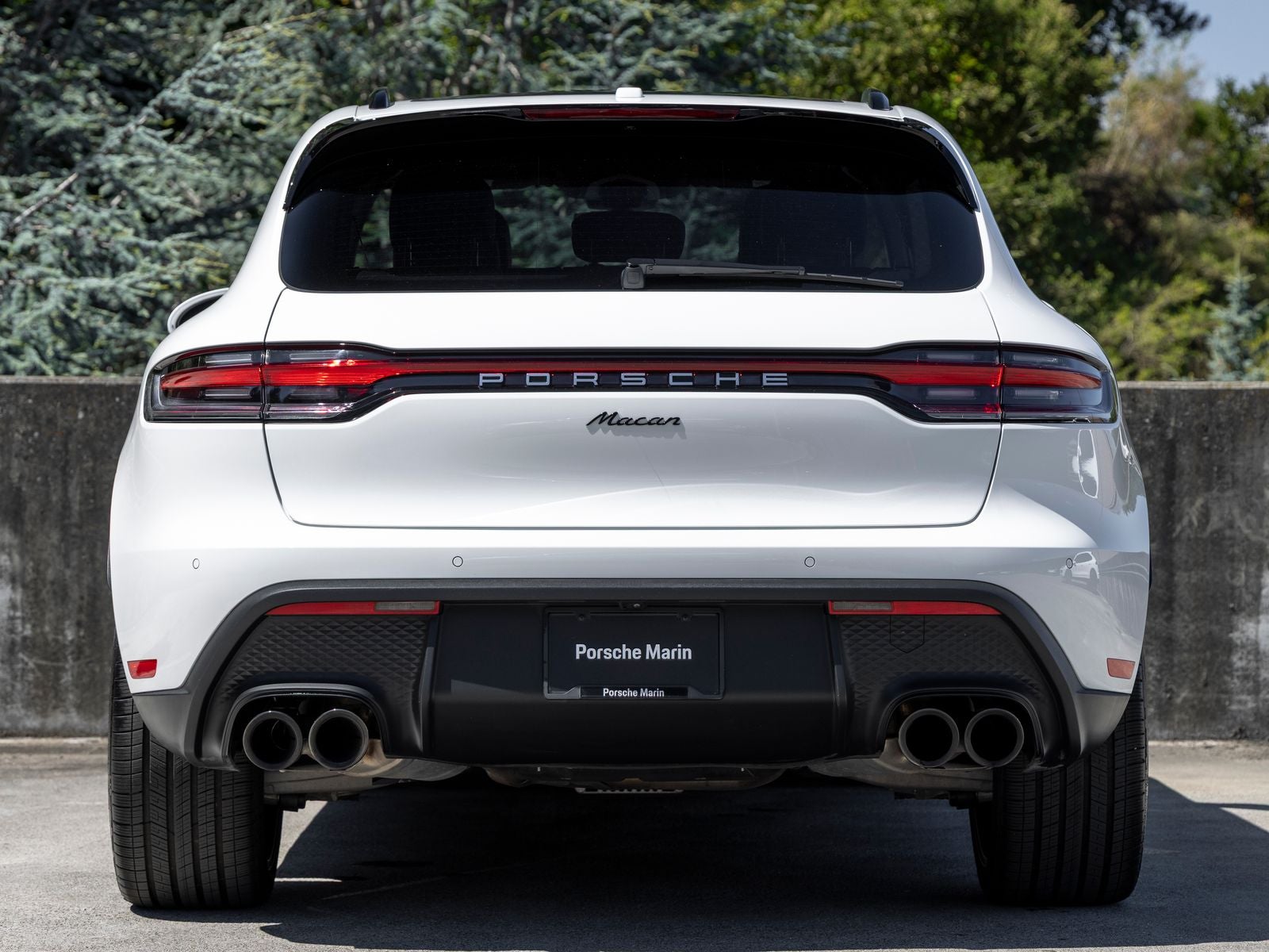 2026 Porsche Macan Base