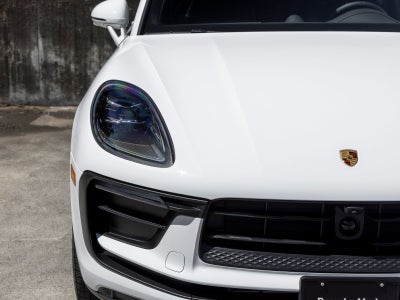 2026 Porsche Macan Base