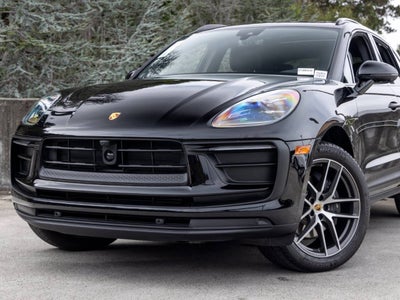 2026 Porsche Macan Macan
