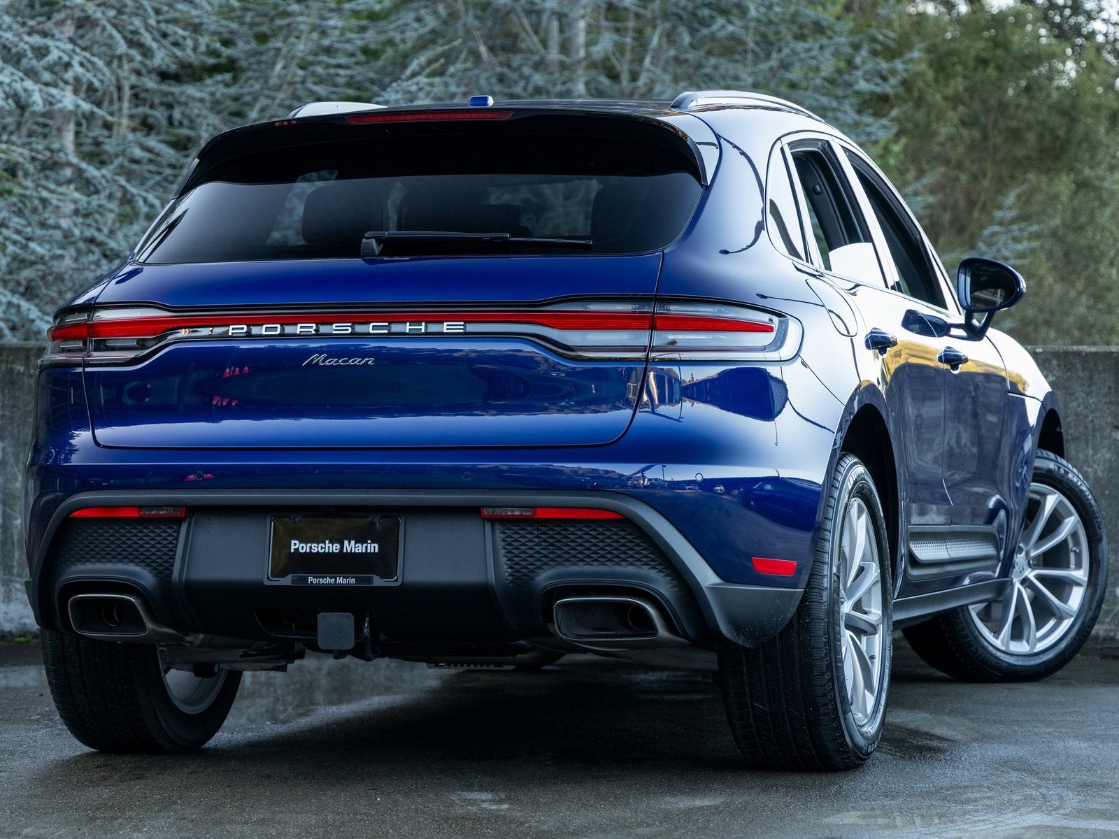 2026 Porsche Macan Base