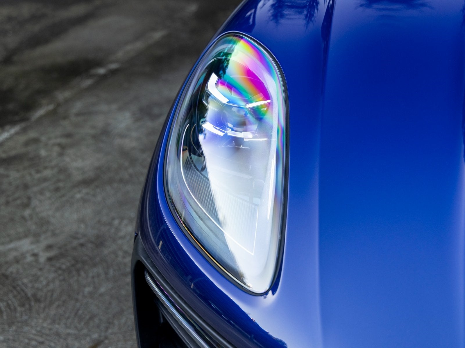 2026 Porsche Macan Base