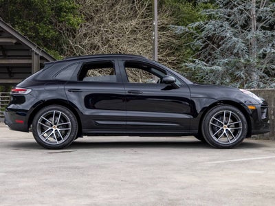 2026 Porsche Macan Macan
