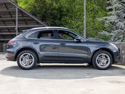 2021 Porsche Macan Base