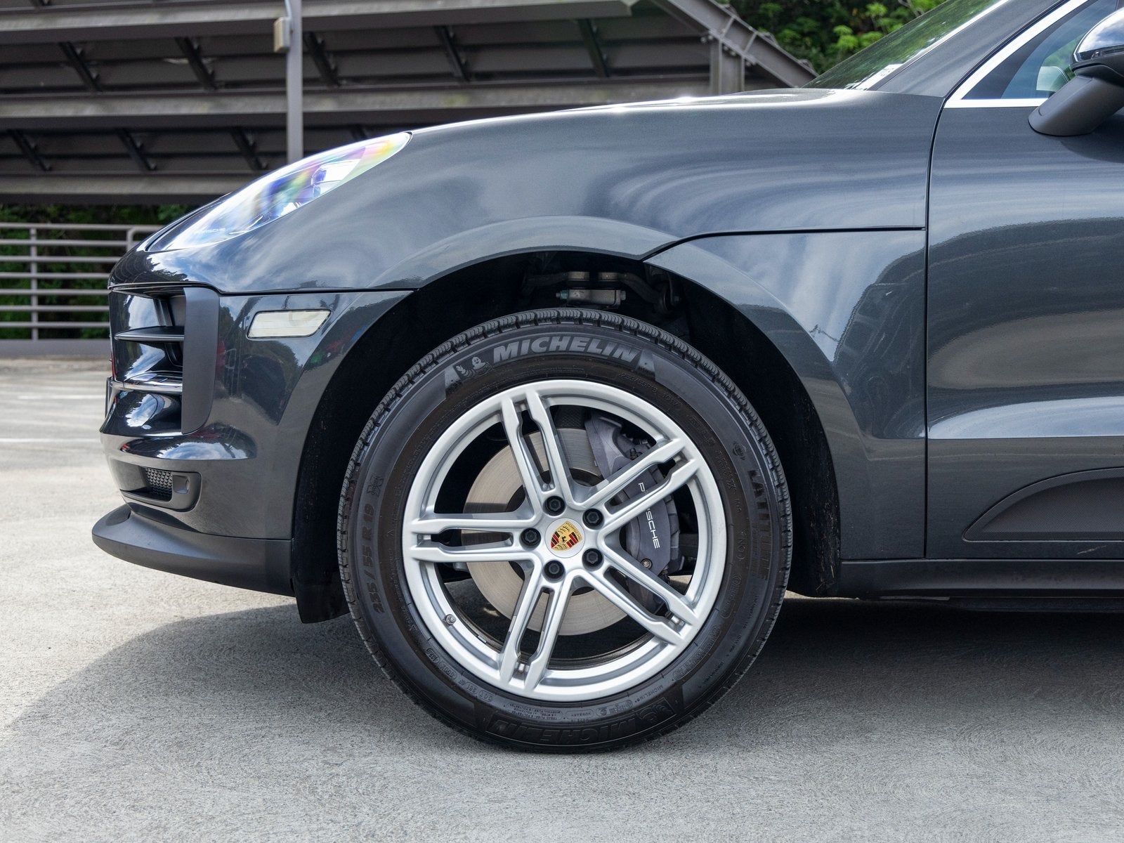 2021 Porsche Macan Base