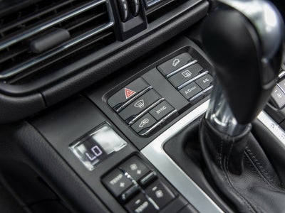 2021 Porsche Macan Base