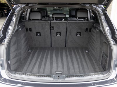 2021 Porsche Macan Base