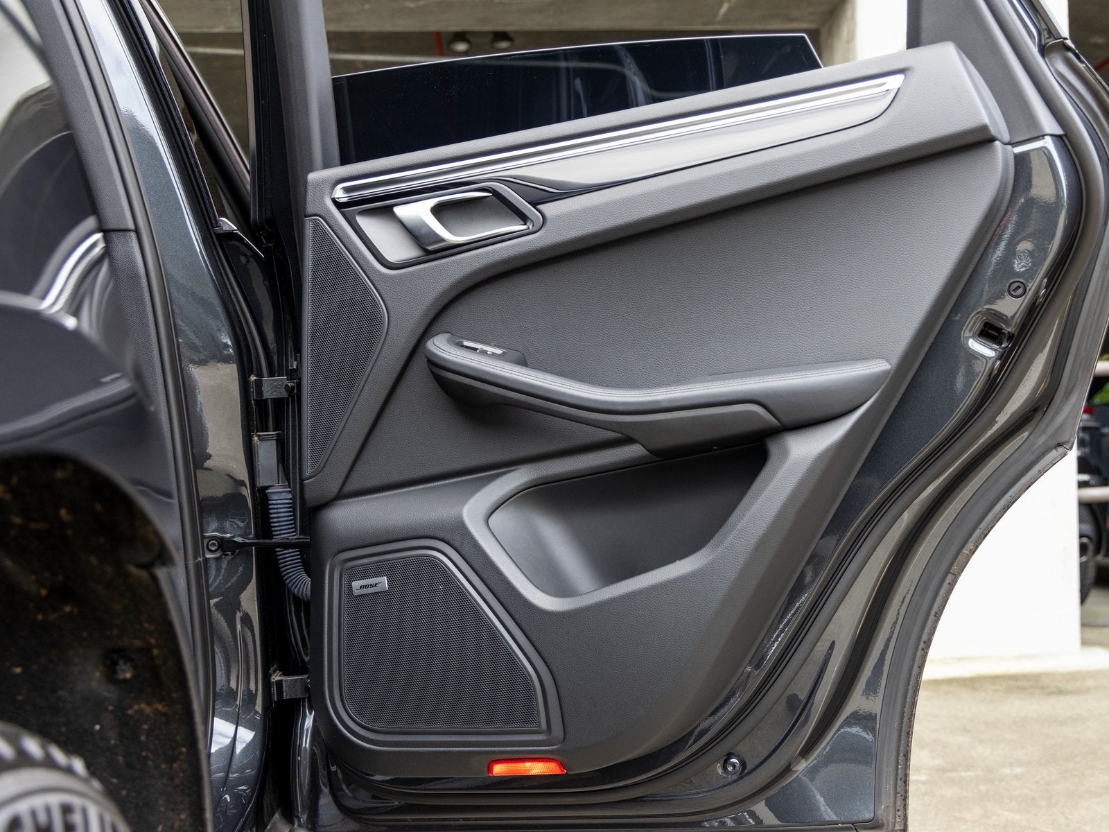 2021 Porsche Macan Base