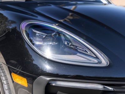 2023 Porsche Macan Macan T