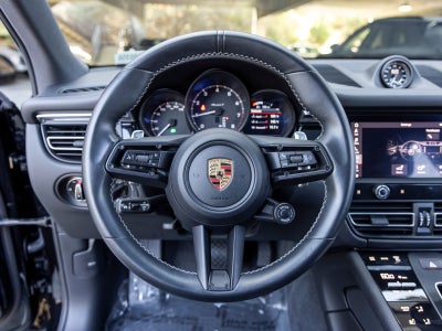 2023 Porsche Macan Macan T