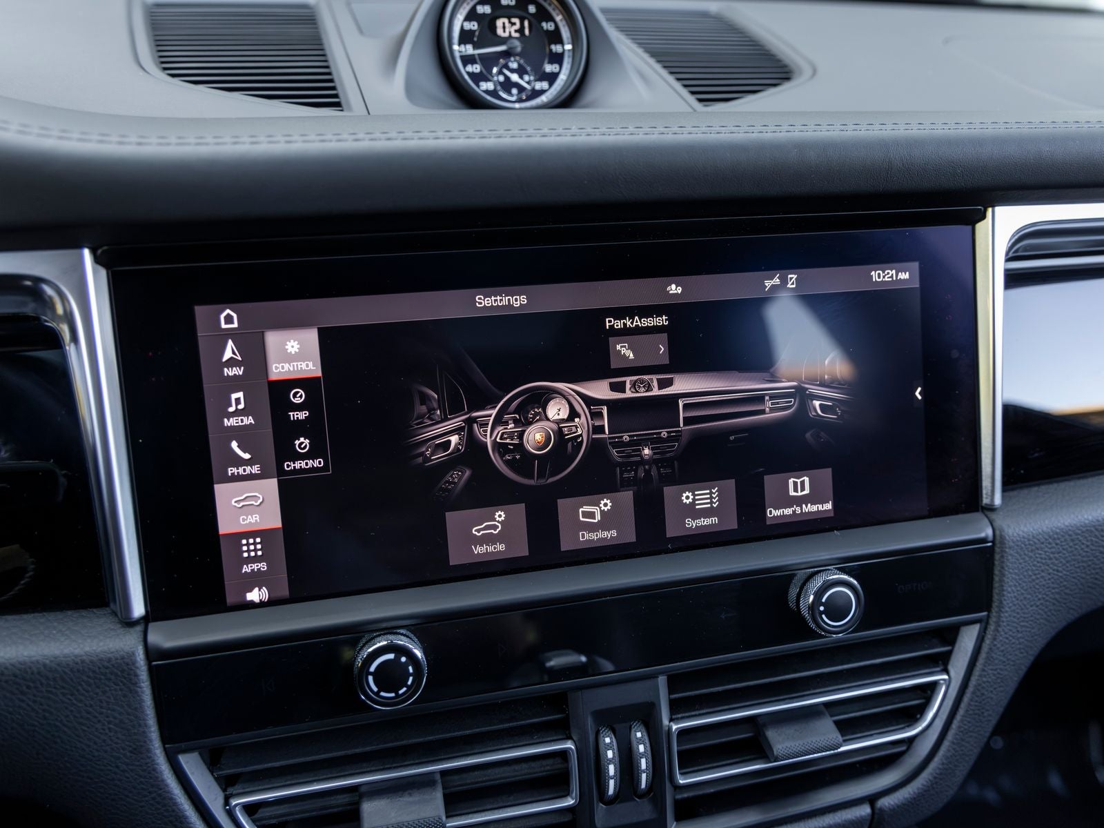 2023 Porsche Macan Macan T