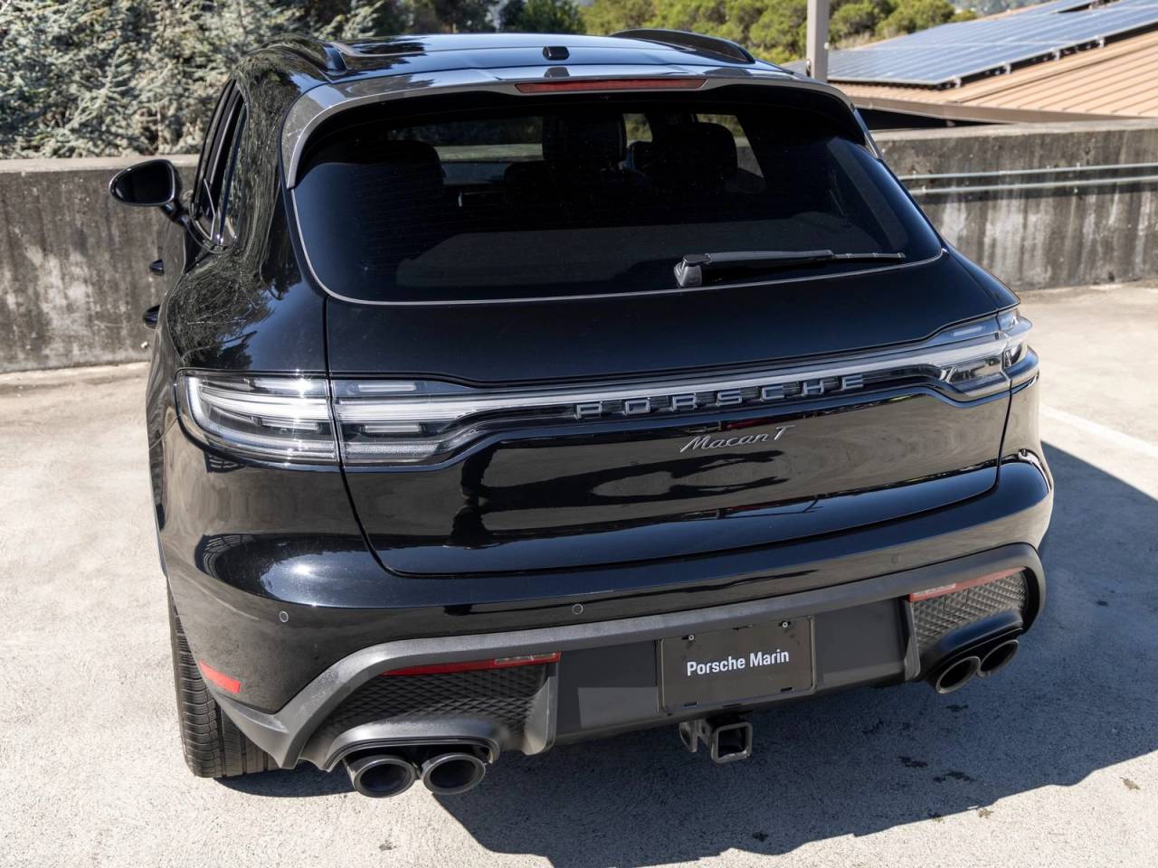2023 Porsche Macan Macan T