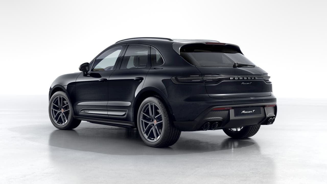 2023 Porsche Macan Macan T