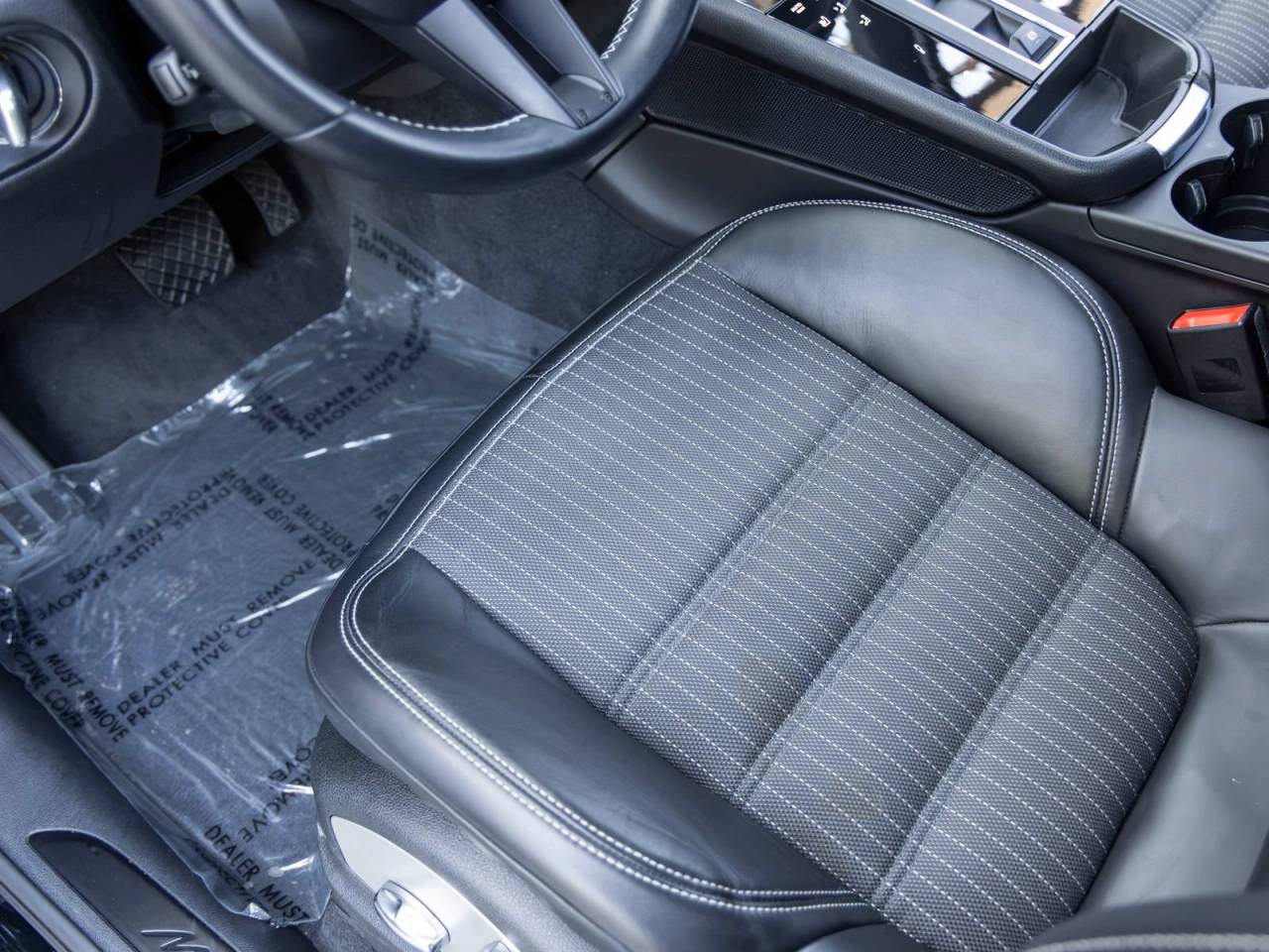 2023 Porsche Macan Macan T
