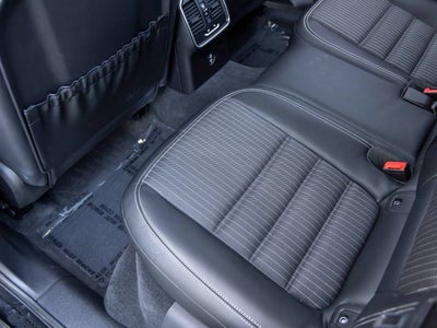 2023 Porsche Macan Macan T