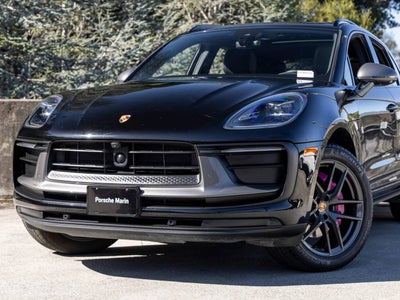 2023 Porsche Macan Macan T
