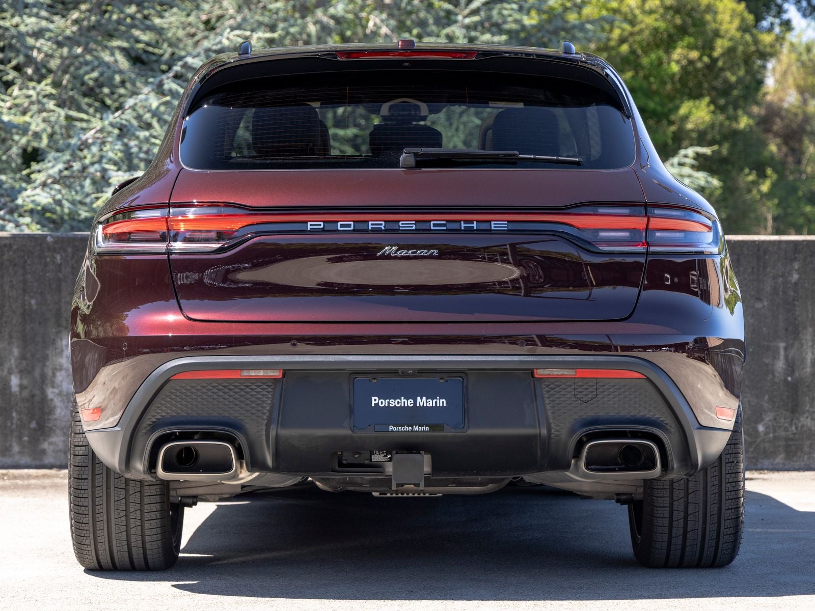 2026 Porsche Macan Base