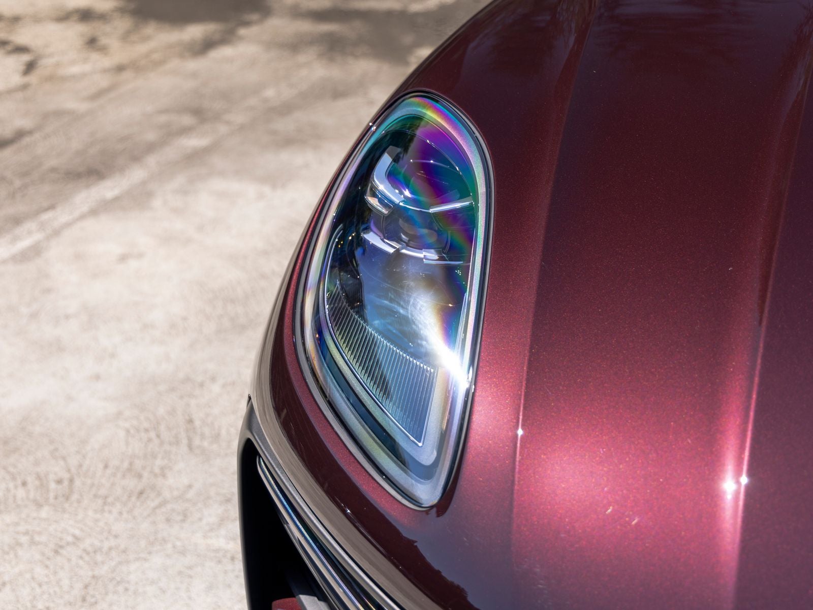 2026 Porsche Macan Base