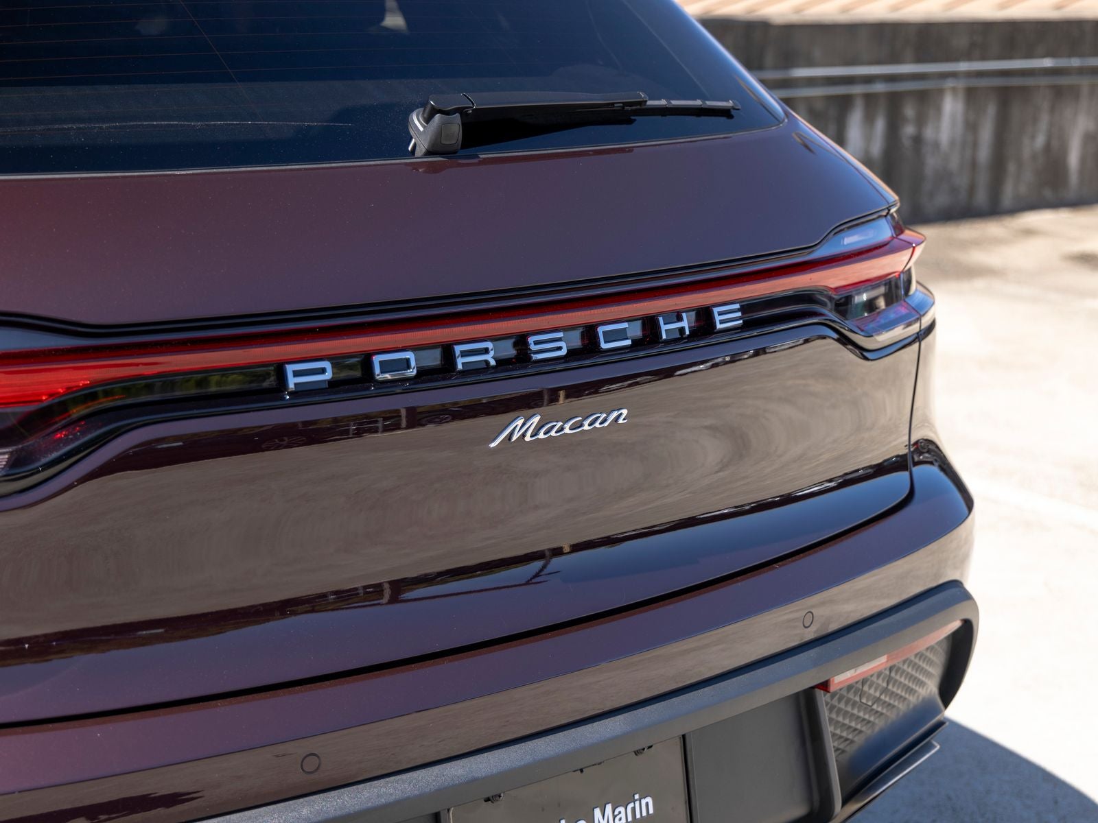 2026 Porsche Macan Base