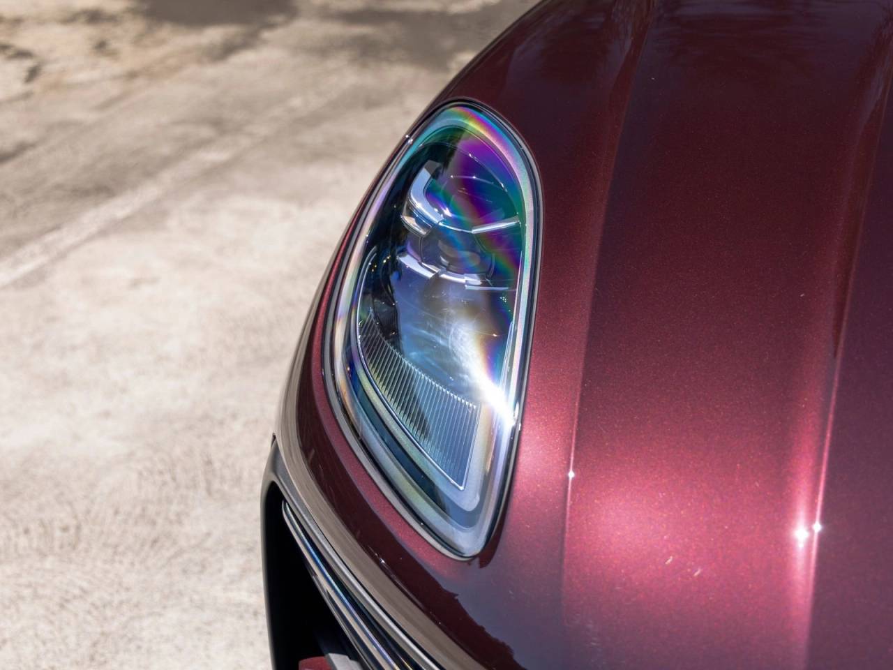 2026 Porsche Macan Base