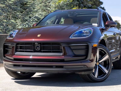 2026 Porsche Macan Base
