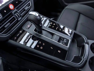 2026 Porsche Macan Macan T