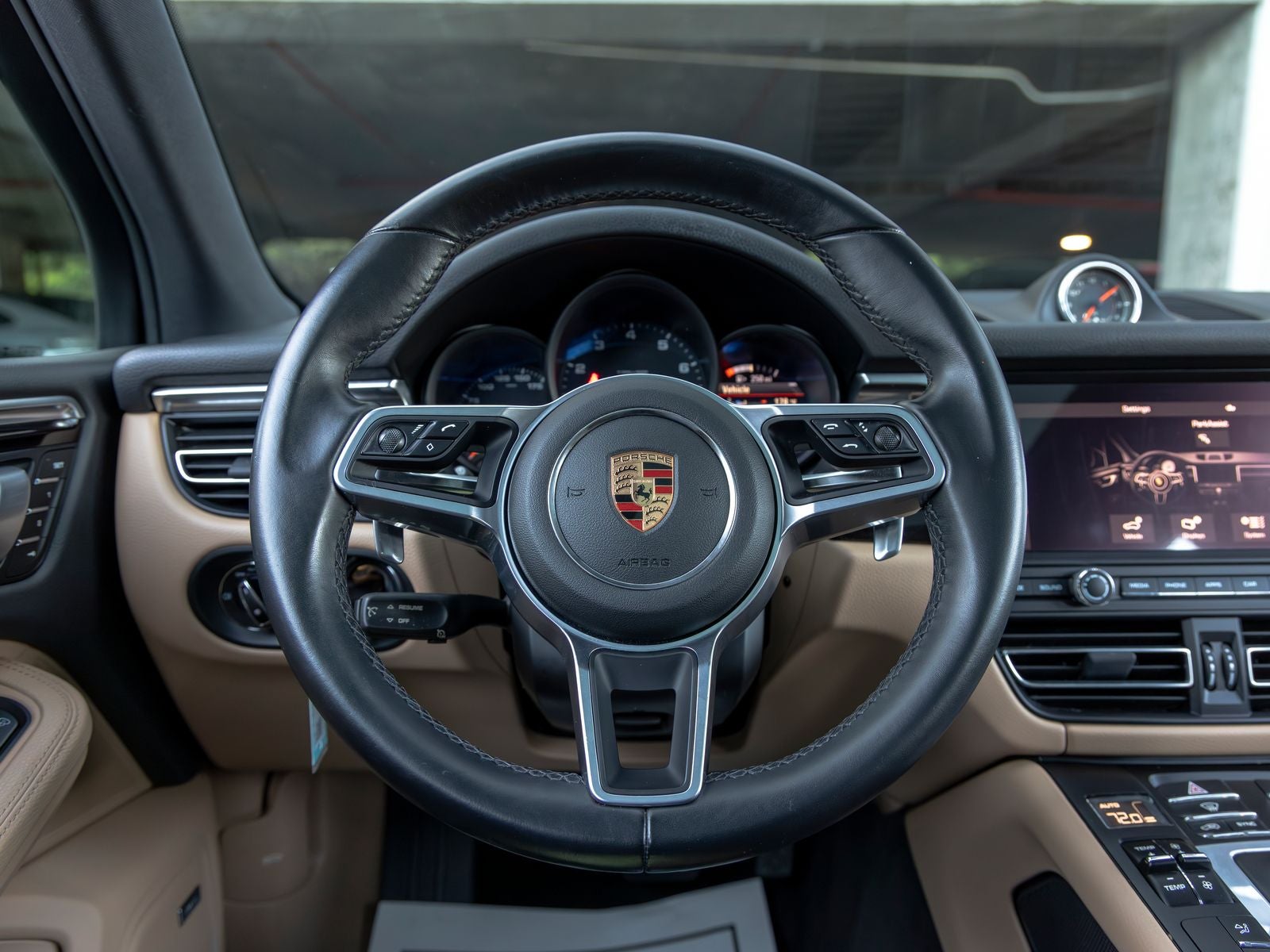 2020 Porsche Macan Macan