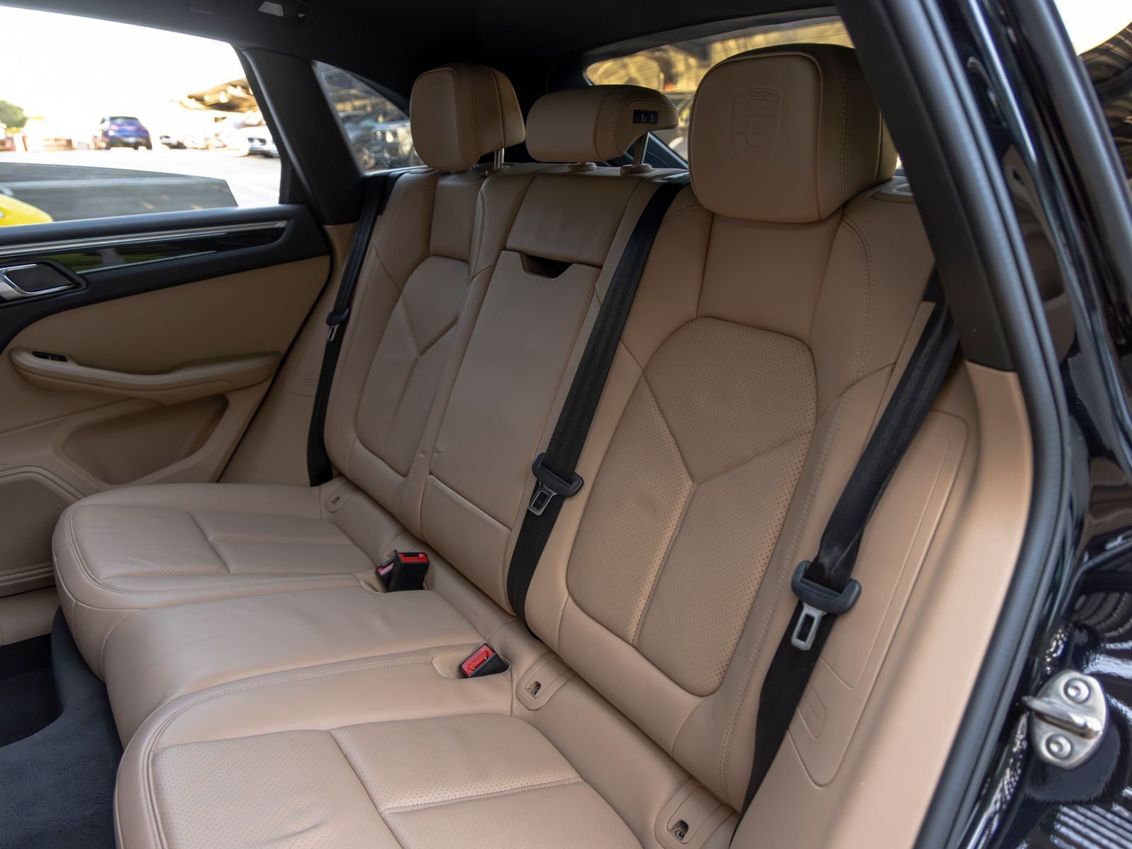 2020 Porsche Macan Macan