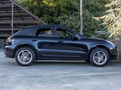 2020 Porsche Macan Macan