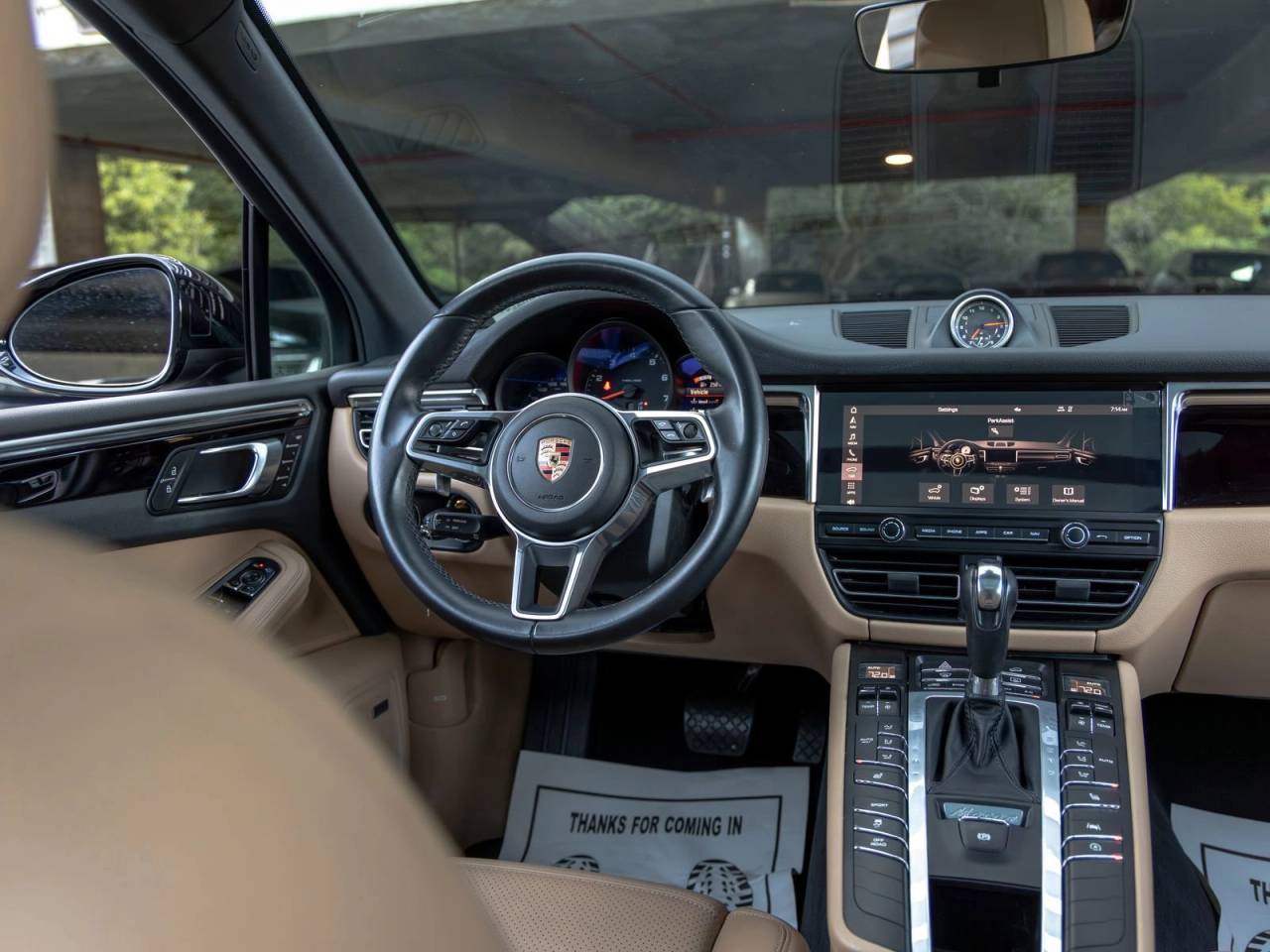 2020 Porsche Macan Macan
