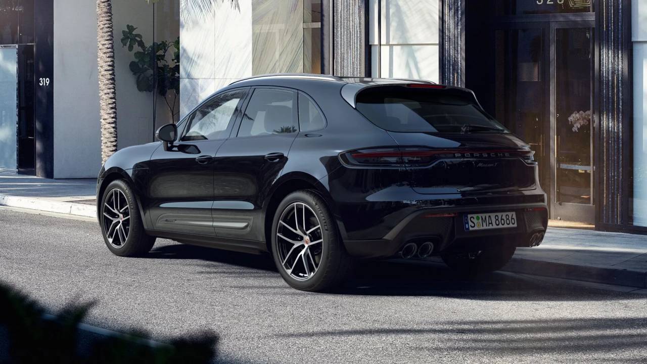 2023 Porsche Macan Macan T (MY23)