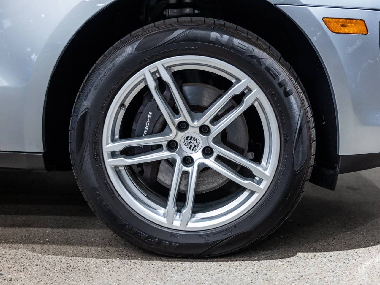 2025 Porsche Macan Macan
