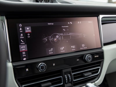 2025 Porsche Macan Macan