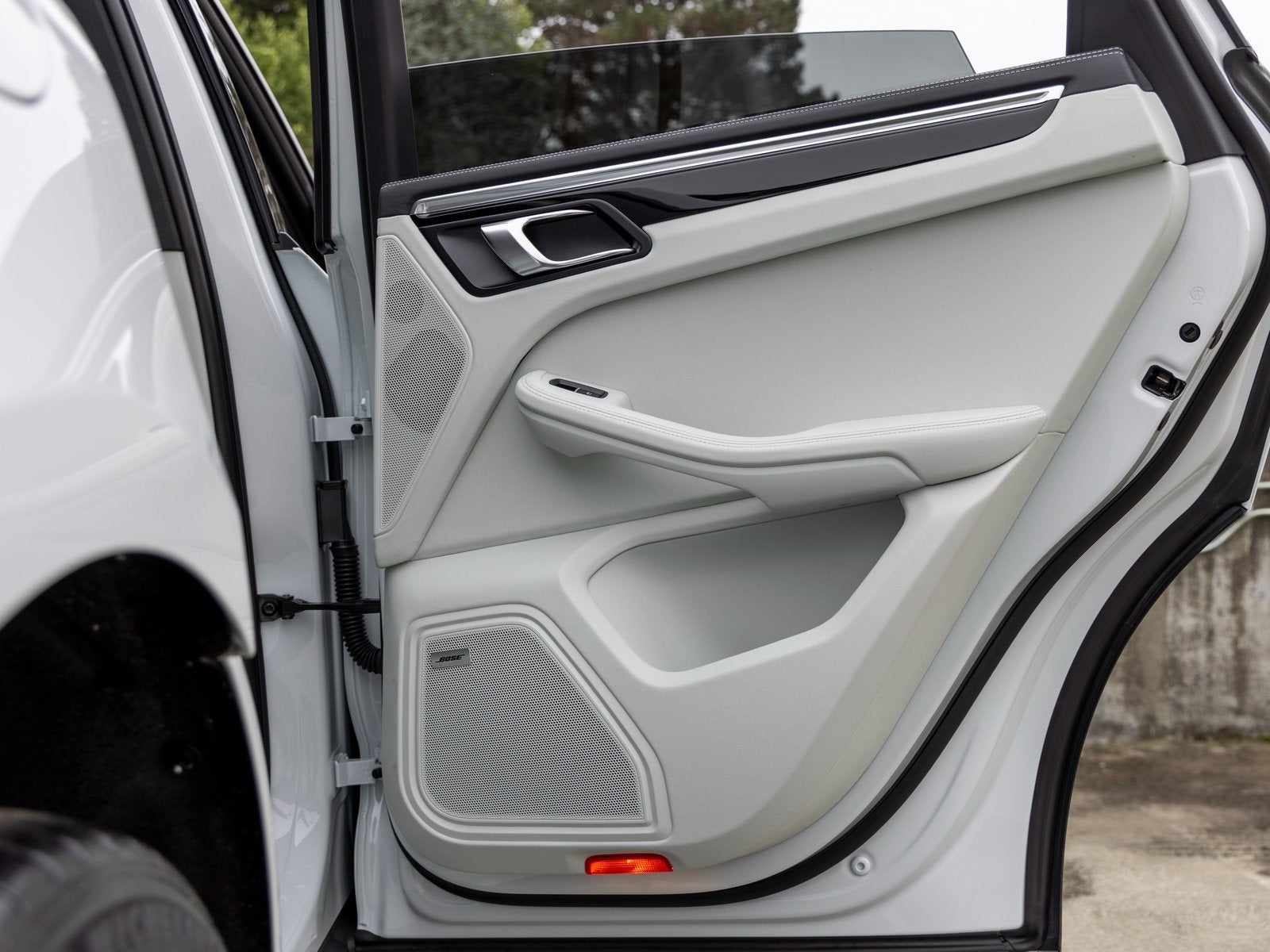 2025 Porsche Macan Macan