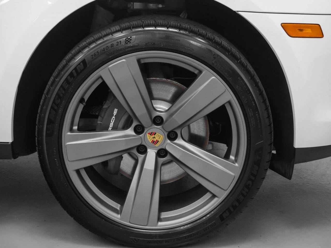 2025 Porsche Macan Macan