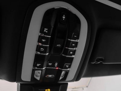 2025 Porsche Macan Macan