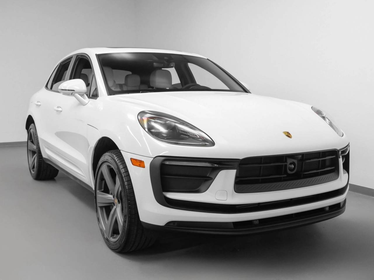 2025 Porsche Macan Macan